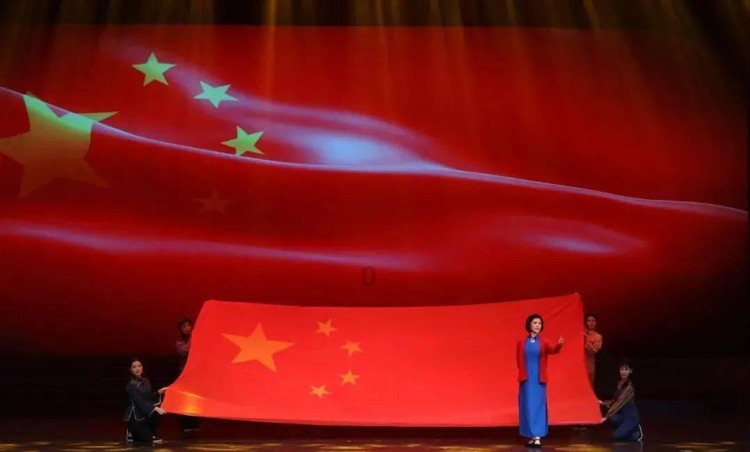 女管家逃脱记